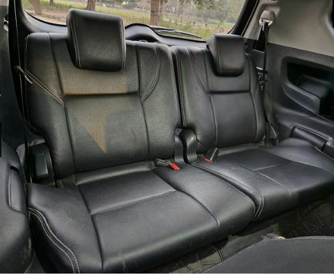 buy second-hand used cars Toyota in Hyderabad