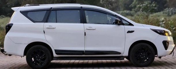 preowned luxury second-hand used cars Toyota in Hyderabad